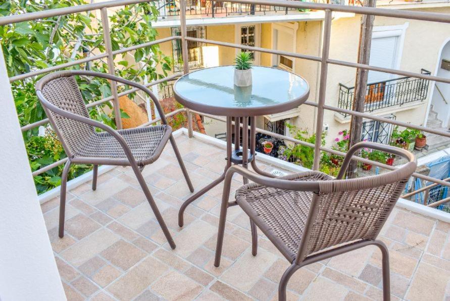 La Maison Plakes Rooftop Apt مدينة سكياثوس المظهر الخارجي الصورة